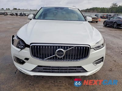 Piąte zdjęcie samochodu w środku: 2018 VOLVO XC60 T6 VIN:LYVA22RL9JB087716 - miniatura