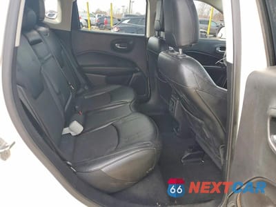 Zdjęcie 11 z 13 samochodu: 2019 JEEP COMPASS LATITUDE VIN:3C4NJDBB0KT695952 - miniatura
