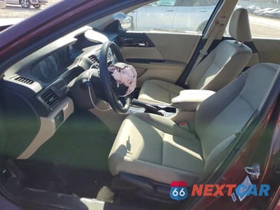 Zdjęcie 7 z 12 samochodu: 2016 HONDA ACCORD VIN:1HGCR2F33GA085213 - miniatura