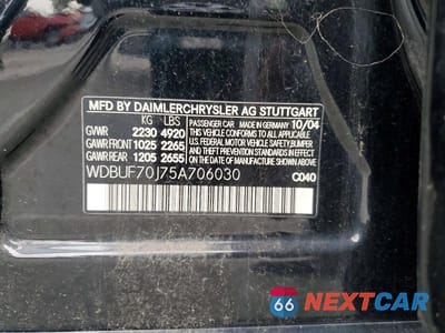 Zdjęcie 12 z 12 samochodu: 2005 MERCEDES-BENZ E 500 VIN:WDBUF70J75A706030 - miniatura