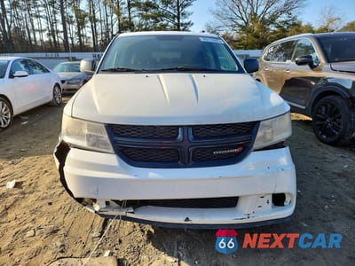 Piąte zdjęcie samochodu w środku: 2017 DODGE JOURNEY SE VIN:3C4PDCAB9HT598690 - miniatura