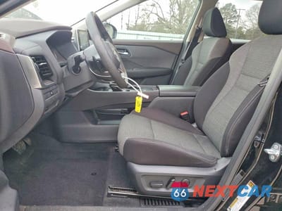 Zdjęcie 7 z 12 samochodu: 2022 NISSAN ROGUE SV VIN:5N1BT3BA7NC682190 - miniatura