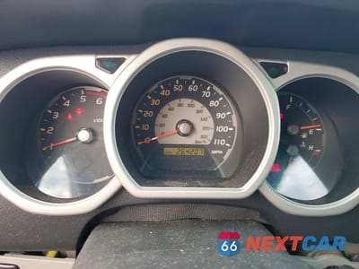 Zdjęcie 9 z 14 samochodu: 2004 TOYOTA 4RUNNER SR5 VIN:JTEBT14R848016674 - miniatura