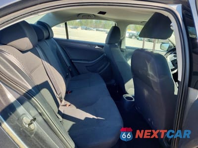 Zdjęcie 10 z 13 samochodu: 2013 VOLKSWAGEN JETTA BASE VIN:3VW2K7AJ4DM205646 - miniatura