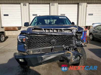Piąte zdjęcie samochodu w środku: 2016 TOYOTA TUNDRA VIN:5TFRM5F10GX098635 - miniatura
