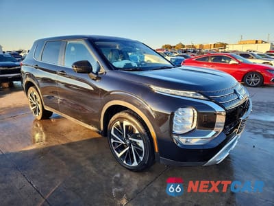 Czwarte zdjęcie samochodu z boku: 2024 MITSUBISHI OUTLANDER SE VIN:JA4J4VA84RZ054723 - miniatura