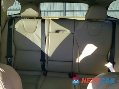 Zdjęcie 10 z 12 samochodu: 2011 VOLVO XC60 3.2 VIN:YV4952DL7B2174967 - miniatura