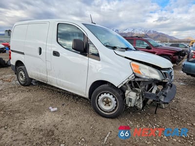 Czwarte zdjęcie samochodu z boku: 2015 NISSAN NV200 SV VIN:3N6CM0KN3FK709935 - miniatura