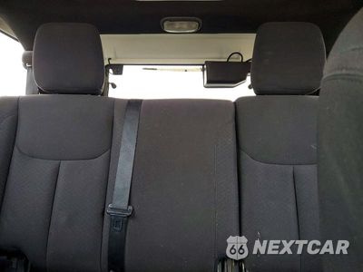 Zdjęcie 10 z 13 samochodu: 2015 JEEP WRANGLER UNLIMITED SPORT VIN:1C4BJWDG9FL631613 - miniatura