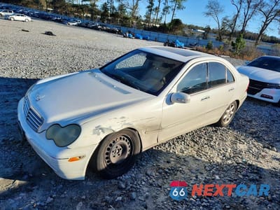 2003 MERCEDES-BENZ C 240 4MATIC WDBRF81J93F419220 - główne zdjęcie licytacji z USA - miniatura