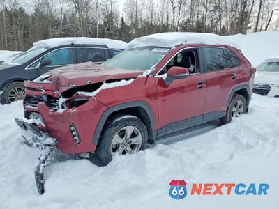 2023 TOYOTA RAV4 XLE 2T3RWRFV3PW166595 - główne zdjęcie licytacji z USA - miniatura