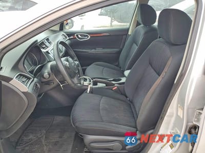 Zdjęcie 7 z 11 samochodu: 2019 NISSAN SENTRA S VIN:3N1AB7AP1KY316179 - miniatura
