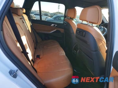 Zdjęcie 11 z 13 samochodu: 2019 BMW X5 XDRIVE40I VIN:5UXCR6C53KLL10401 - miniatura