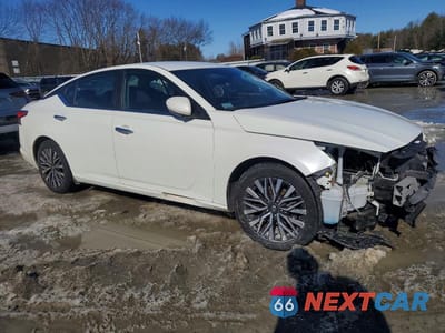 Czwarte zdjęcie samochodu z boku: 2023 NISSAN ALTIMA SV VIN:1N4BL4DV3PN374067 - miniatura