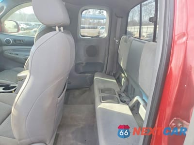 Zdjęcie 10 z 13 samochodu: 2005 TOYOTA TACOMA X-RUNNER ACCESS CAB VIN:5TETU22N85Z135319 - miniatura