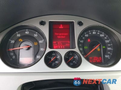 Zdjęcie 9 z 12 samochodu: 2009 VOLKSWAGEN PASSAT TURBO VIN:WVWJK73C39P042311 - miniatura