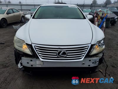 Piąte zdjęcie samochodu w środku: 2011 LEXUS LS 460 L VIN:JTHDL5EF2B5003442 - miniatura