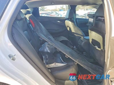 Zdjęcie 10 z 11 samochodu: 2018 CHEVROLET MALIBU HYBRID VIN:1G1ZF5SU2JF260006 - miniatura