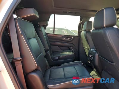 Zdjęcie 11 z 13 samochodu: 2021 GMC YUKON SLT VIN:1GKS2BKD8MR122464 - miniatura
