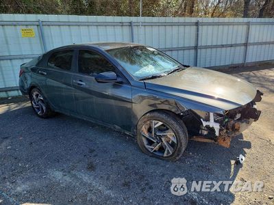 Czwarte zdjęcie samochodu z boku: 2025 HYUNDAI ELANTRA SEL SPORT VIN:KMHLM4DG6SU057097 - miniatura