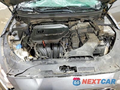 Zdjęcie 11 z 12 samochodu: 2019 HYUNDAI SONATA SE VIN:5NPE24AF5KH757850 - miniatura