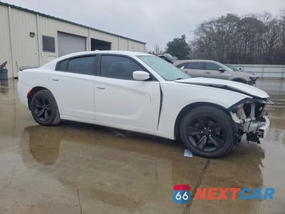 Czwarte zdjęcie samochodu z boku: 2017 DODGE CHARGER SXT VIN:2C3CDXHGXHH585483 - miniatura