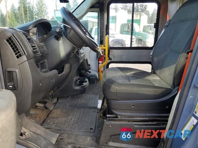 Zdjęcie 7 z 12 samochodu: 2022 RAM PROMASTER 3500 VIN:3C7WRVMG9NE126394 - miniatura