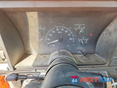 Zdjęcie 9 z 12 samochodu: 1994 GMC SIERRA C1500 VIN:1GTDC14Z5RZ534594 - miniatura