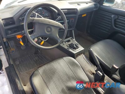 Zdjęcie 8 z 12 samochodu: 1991 BMW 318 IS VIN:WBAAF9310MEE70520 - miniatura