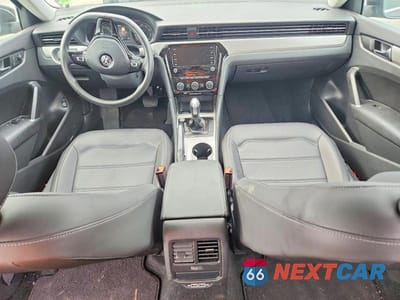 Zdjęcie 8 z 13 samochodu: 2022 VOLKSWAGEN PASSAT SE VIN:1VWSA7A39NC004428 - miniatura