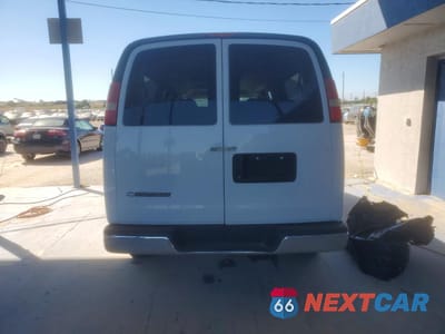 Zdjęcie 6 z 13 samochodu: 2015 CHEVROLET EXPRESS G3500 LT VIN:1GAZG1FG4F1252035 - miniatura