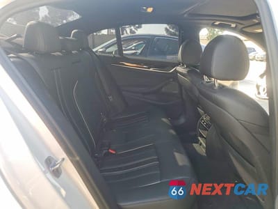 Zdjęcie 10 z 13 samochodu: 2020 BMW 540 I VIN:WBAJS1C08LWW62682 - miniatura