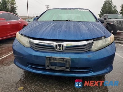 Piąte zdjęcie samochodu w środku: 2012 HONDA CIVIC LX VIN:19XFB2F59CE315412 - miniatura