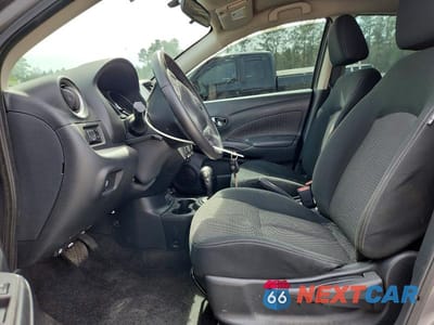 Zdjęcie 7 z 12 samochodu: 2018 NISSAN VERSA SV VIN:3N1CN7AP0JL839186 - miniatura