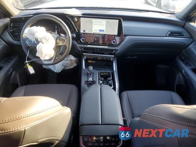 Zdjęcie 8 z 12 samochodu: 2026 LEXUS TX VIN:5TDAAAA68TS018421 - miniatura