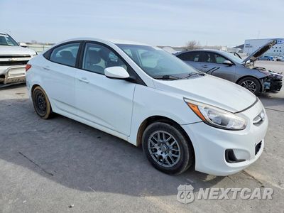 Czwarte zdjęcie samochodu z boku: 2016 HYUNDAI ACCENT SE VIN:KMHCT4AE2GU944032 - miniatura