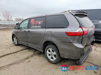 Drugie zdjęcie samochodu z przodu: 2020 TOYOTA SIENNA L VIN:5TDZZ3DC9LS023295 - miniatura