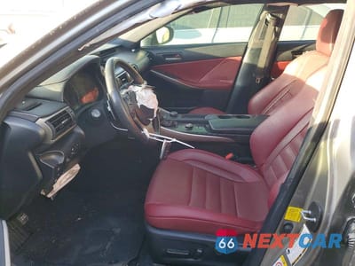 Zdjęcie 7 z 13 samochodu: 2019 LEXUS IS 300 VIN:JTHBA1D2XK5084968 - miniatura