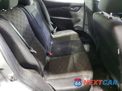 Zdjęcie 11 z 13 samochodu: 2019 NISSAN ROGUE SPORT SV VIN:JN1BJ1CR8KW352655 - miniatura