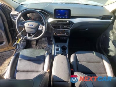 Zdjęcie 8 z 13 samochodu: 2020 FORD ESCAPE SEL VIN:1FMCU9H63LUC30610 - miniatura
