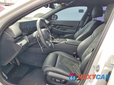 Zdjęcie 7 z 11 samochodu: 2024 BMW 530 I VIN:WBA43FJ07RCR52500 - miniatura