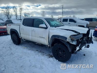 Czwarte zdjęcie samochodu z boku: 2021 TOYOTA TACOMA TRD OFF-ROAD VIN:3TYCZ5AN2MT008912 - miniatura