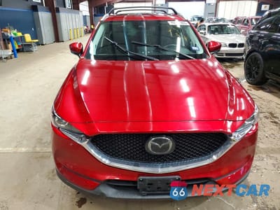 Piąte zdjęcie samochodu w środku: 2021 MAZDA CX-5 TOURING VIN:JM3KFBCM0M1338278 - miniatura