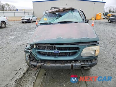 Piąte zdjęcie samochodu w środku: 1999 FORD EXPLORER VIN:1FMZU35P4XZB35972 - miniatura