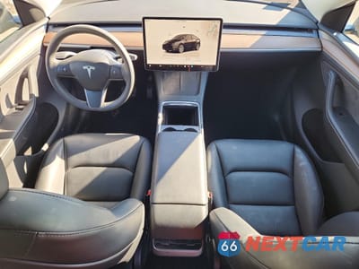 Zdjęcie 8 z 12 samochodu: 2023 TESLA MODEL Y VIN:7SAYGDEE1PA121819 - miniatura