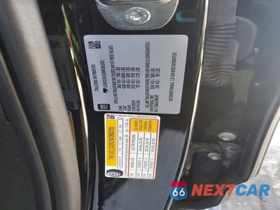 Zdjęcie 14 z 14 samochodu: 2022 CHEVROLET SUBURBAN RST 5.3 V8 VIN:1GNSCEKD3NR361035 - miniatura