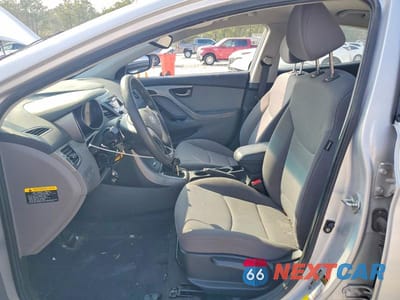 Zdjęcie 7 z 13 samochodu: 2016 HYUNDAI ELANTRA SE VIN:KMHDH4AE9GU479268 - miniatura