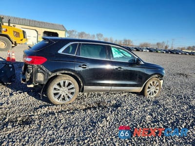 Trzecie zdjęcie samochodu z tyłu: 2018 LINCOLN MKX RESERVE VIN:2LMPJ8LP6JBL19695 - miniatura