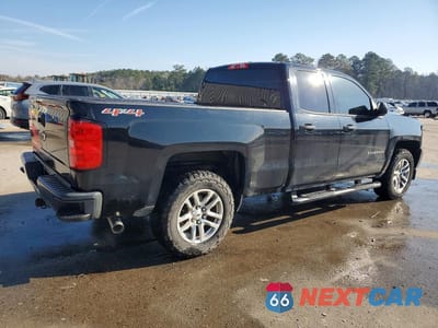 Trzecie zdjęcie samochodu z tyłu: 2017 CHEVROLET SILVERADO K1500 VIN:1GCVKNEC9HZ363453 - miniatura