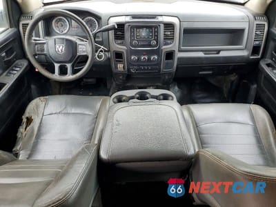 Zdjęcie 8 z 11 samochodu: 2018 RAM 2500 ST VIN:3C6UR5HL6JG403343 - miniatura